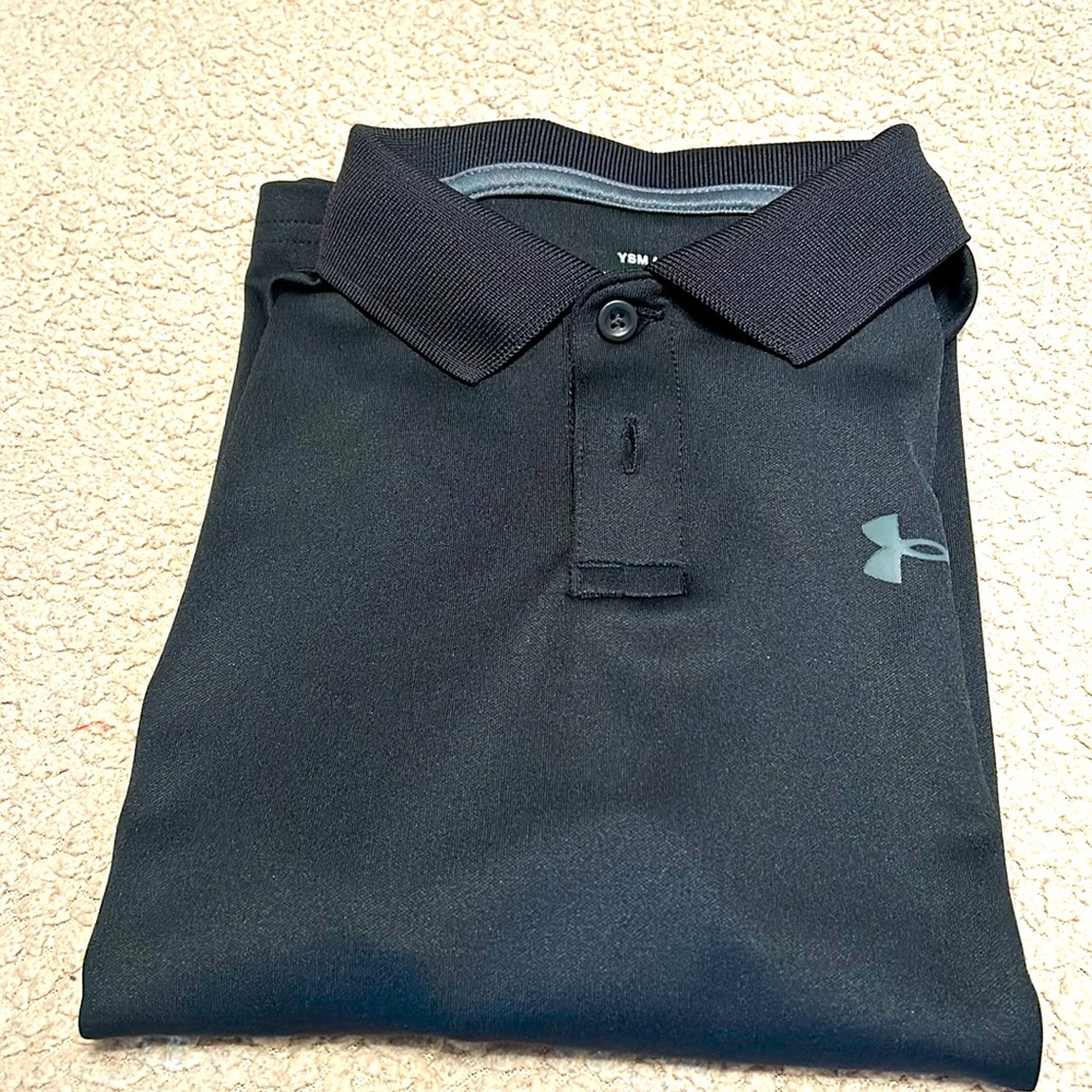 Under Armour boys black golf shirt